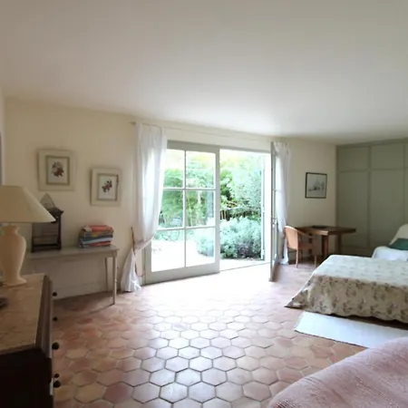 Mas Des Oiseaux Villa *